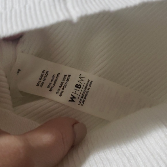 NWT White House Black Market Button Front White Tank Size Small - Picture 10 of 10